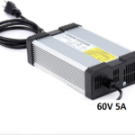 Hitri polnilec 5A za 60V sisteme